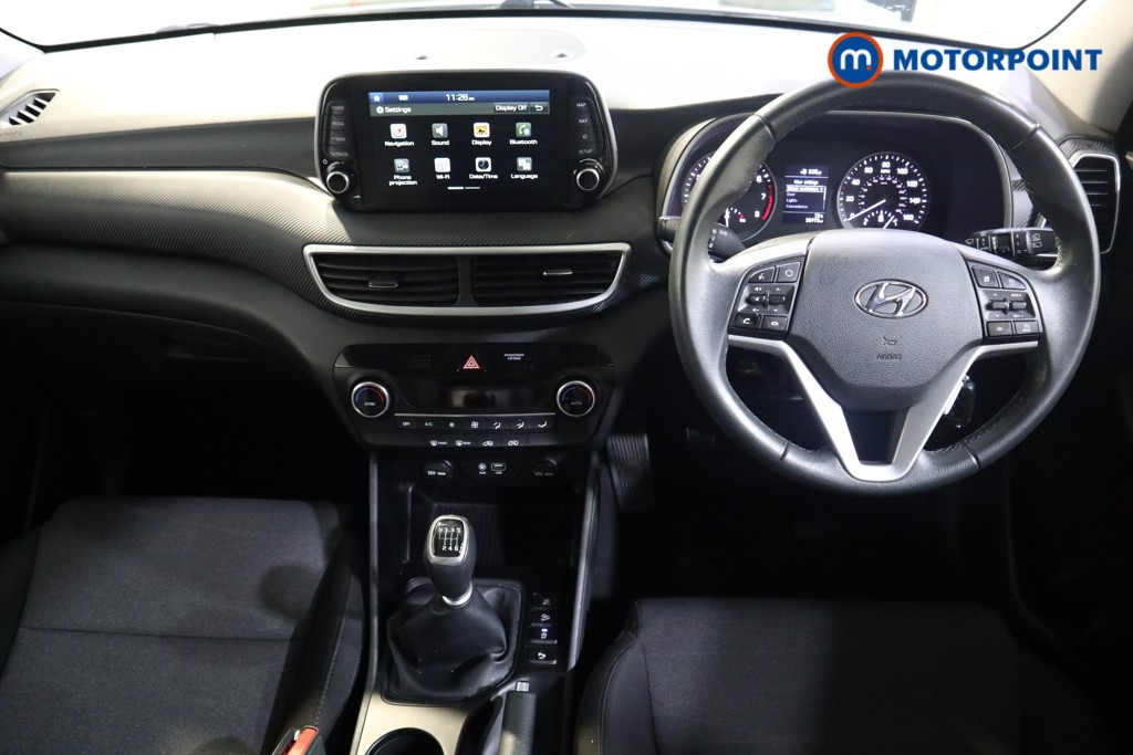 Hyundai Tucson Se Nav Manual Petrol SUV - Stock Number (1545645) - 1st supplementary image