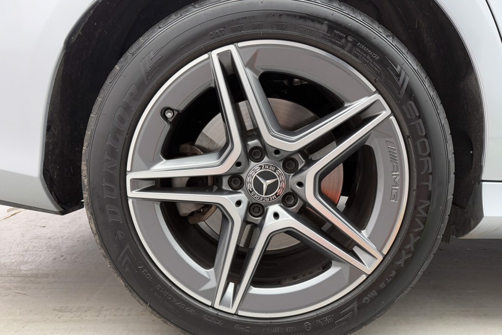 Mercedes-Benz E Class Amg Line Edition Automatic Diesel Plug-In Hybrid Saloon - Stock Number (1545785) - 37th supplementary image