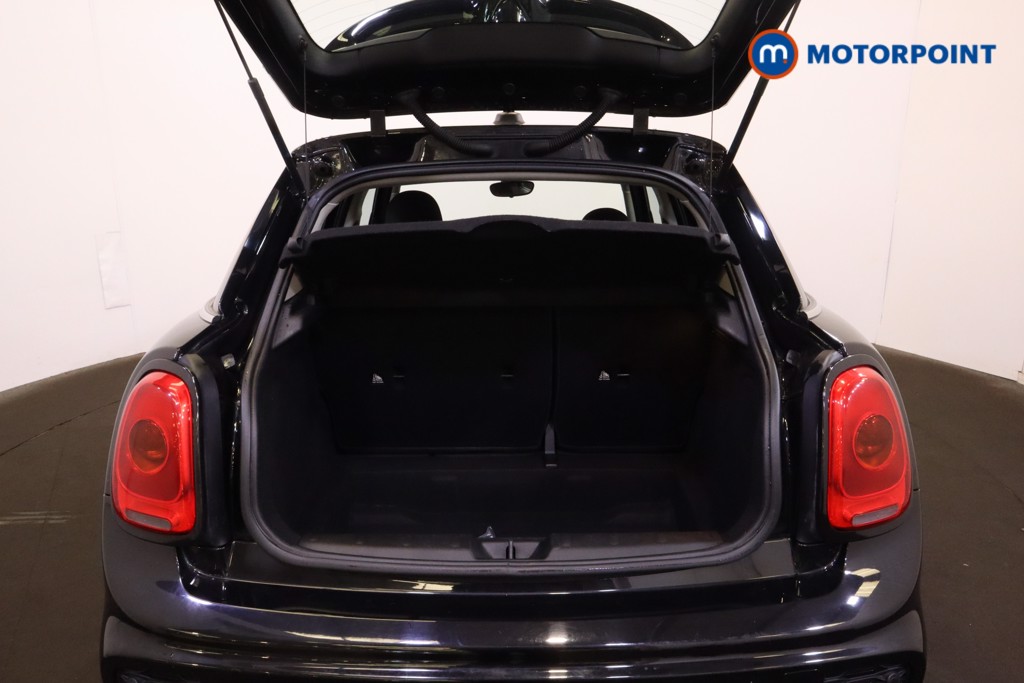 Mini Hatchback Cooper Manual Petrol Hatchback - Stock Number (1545943) - 11th supplementary image