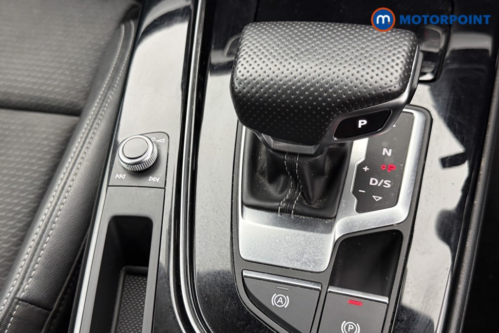 Audi A4 Black Edition Automatic Diesel Estate - Stock Number (1546174) - 12th supplementary image