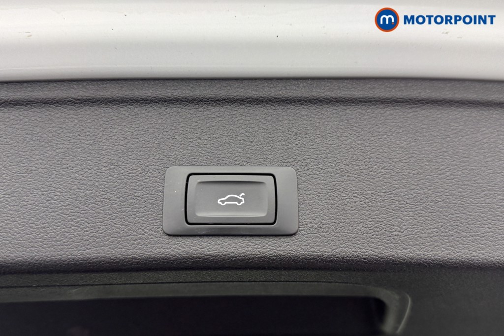 Audi A4 Black Edition Automatic Diesel Estate - Stock Number (1546174) - 23rd supplementary image