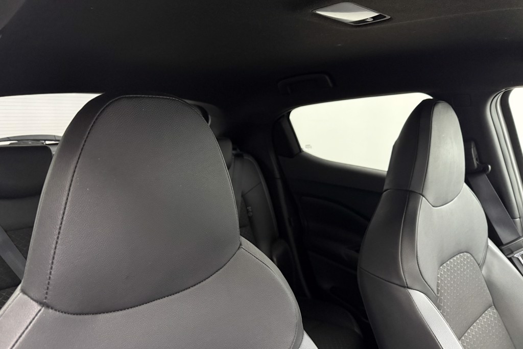 Nissan Juke N-Connecta Automatic Petrol SUV - Stock Number (1546227) - 16th supplementary image