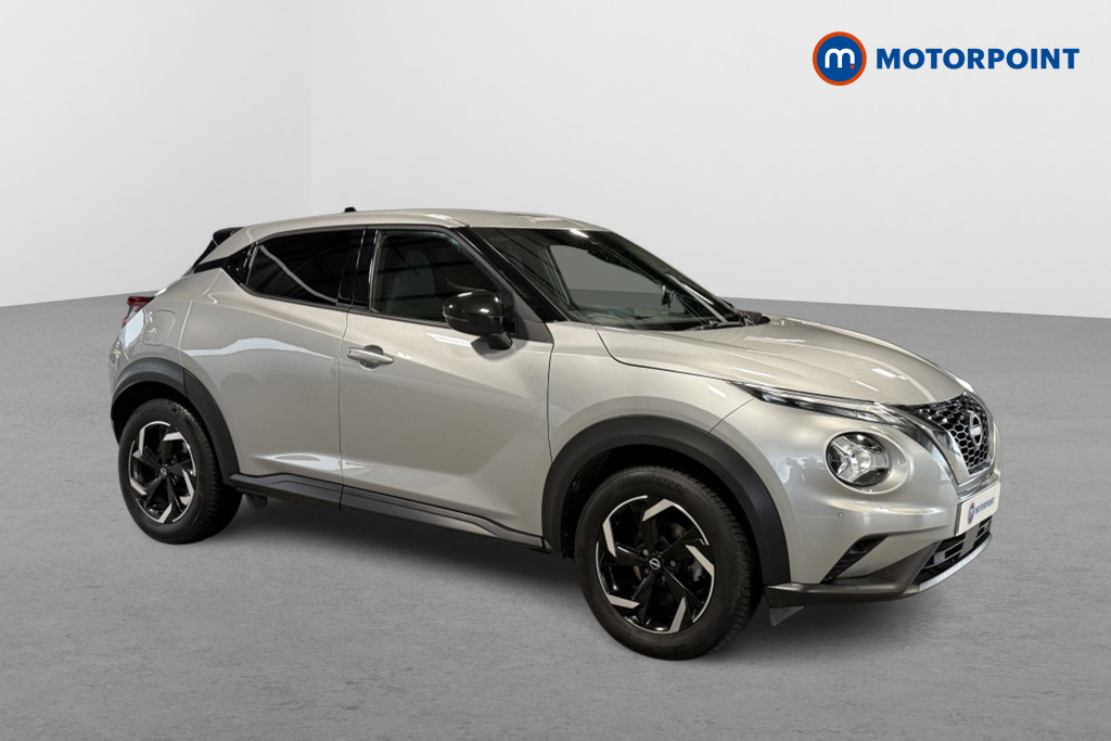 Nissan Juke N-Connecta Automatic Petrol SUV - Stock Number (1546227) - Drivers side front corner