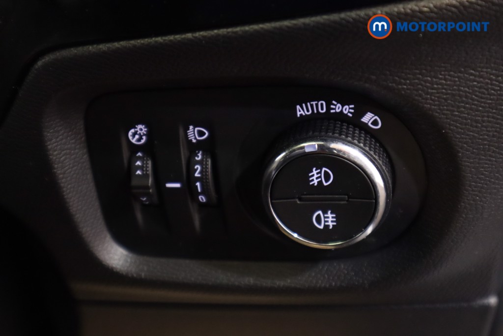 Vauxhall Corsa GS Manual Petrol Hatchback - Stock Number (1546279) - 8th supplementary image