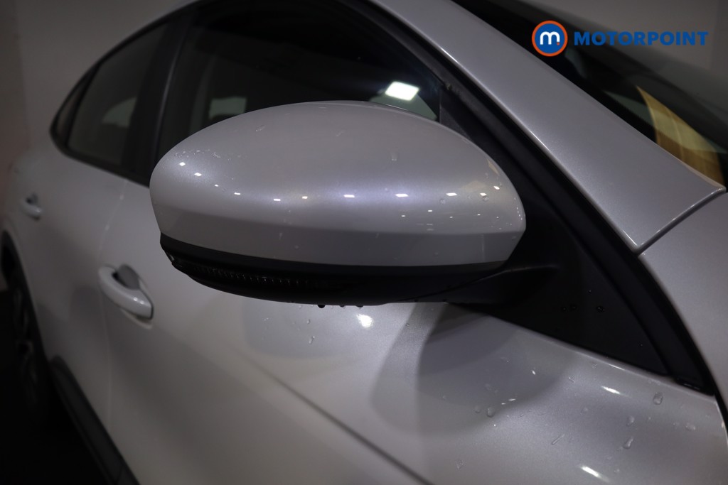 Renault Arkana Iconic Automatic Petrol-Electric Hybrid SUV - Stock Number (1546369) - 22nd supplementary image