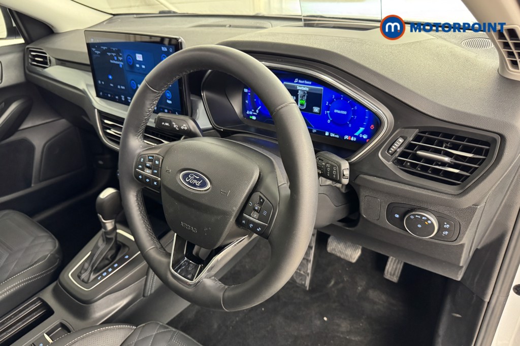 Ford Focus Active X Automatic Petrol-Electric Hybrid Hatchback - Stock Number (1546491) - 7th supplementary image