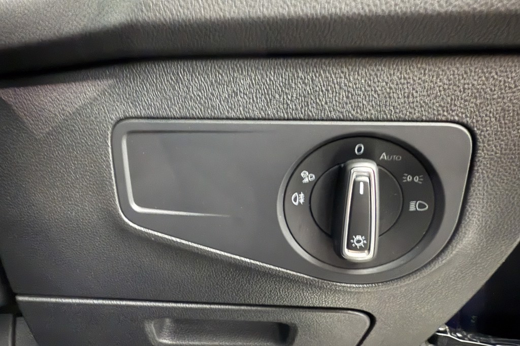 Volkswagen Tiguan Allspace Elegance Automatic Diesel SUV - Stock Number (1546652) - 13th supplementary image