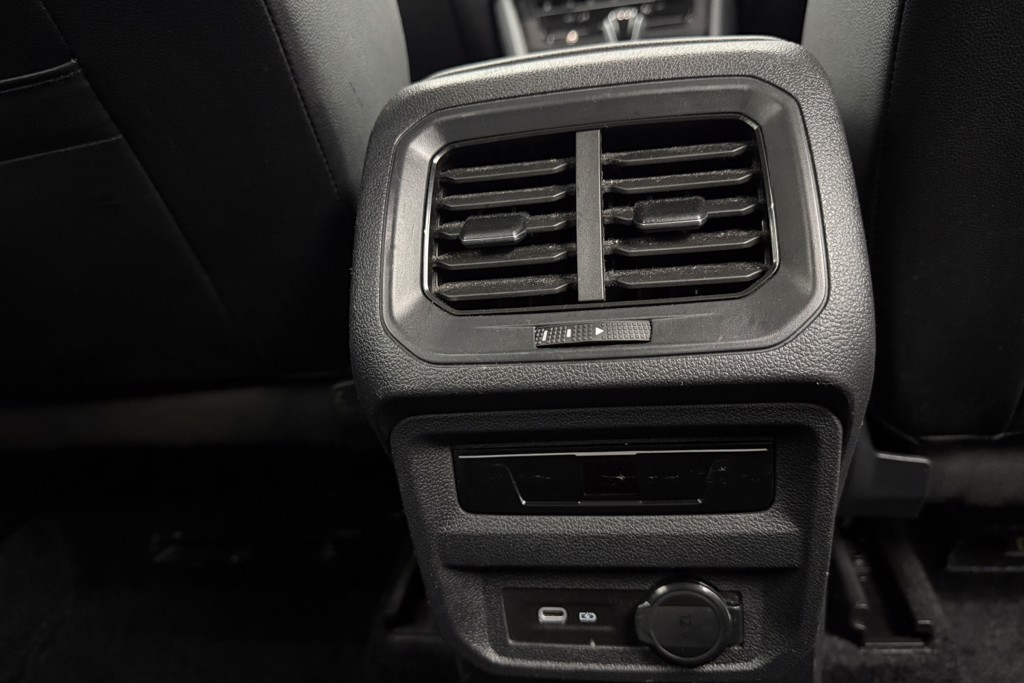 Volkswagen Tiguan Allspace Elegance Automatic Diesel SUV - Stock Number (1546652) - 18th supplementary image