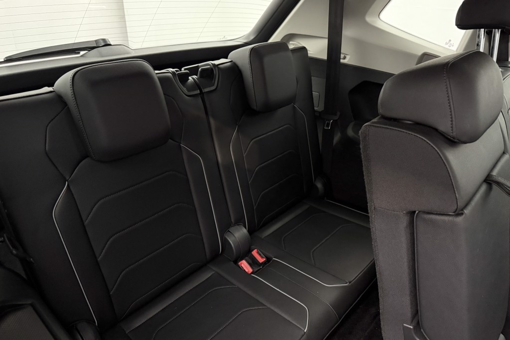 Volkswagen Tiguan Allspace Elegance Automatic Diesel SUV - Stock Number (1546652) - 19th supplementary image