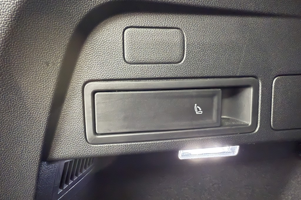 Volkswagen Tiguan Allspace Elegance Automatic Diesel SUV - Stock Number (1546652) - 22nd supplementary image