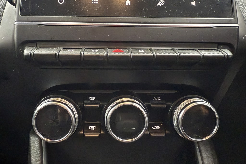 Renault Captur Techno Automatic Petrol-Electric Hybrid SUV - Stock Number (1546664) - 9th supplementary image