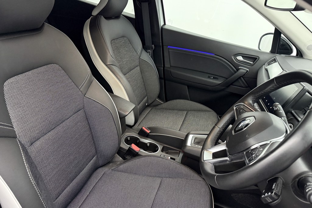 Renault Captur Techno Automatic Petrol-Electric Hybrid SUV - Stock Number (1546664) - 11th supplementary image