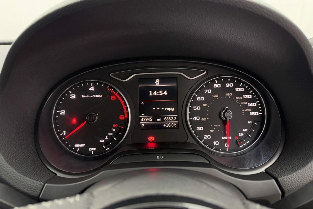 Audi A3 S Line Automatic Diesel Hatchback - Stock Number (1546691) - 5th supplementary image
