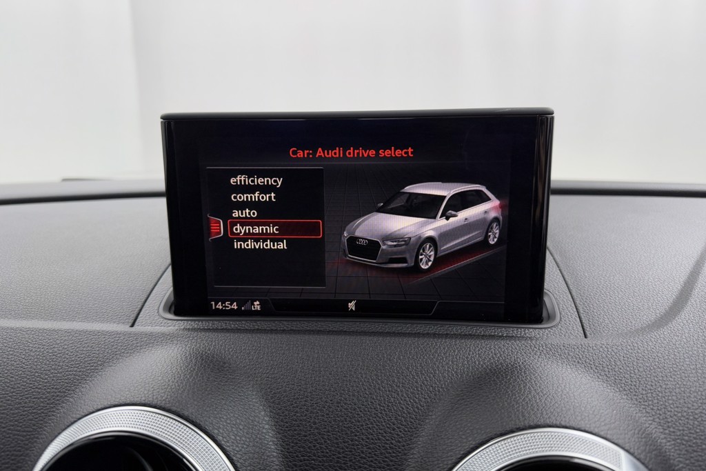 Audi A3 S Line Automatic Diesel Hatchback - Stock Number (1546691) - 7th supplementary image