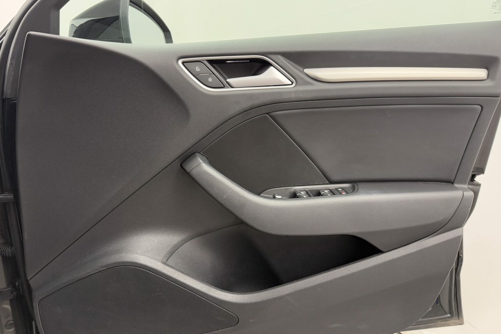 Audi A3 S Line Automatic Diesel Hatchback - Stock Number (1546691) - 19th supplementary image