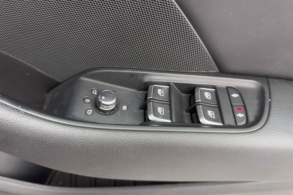 Audi A3 S Line Automatic Diesel Hatchback - Stock Number (1546691) - 20th supplementary image
