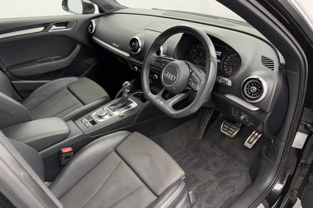 Audi A3 S Line Automatic Diesel Hatchback - Stock Number (1546691) - 1st supplementary image