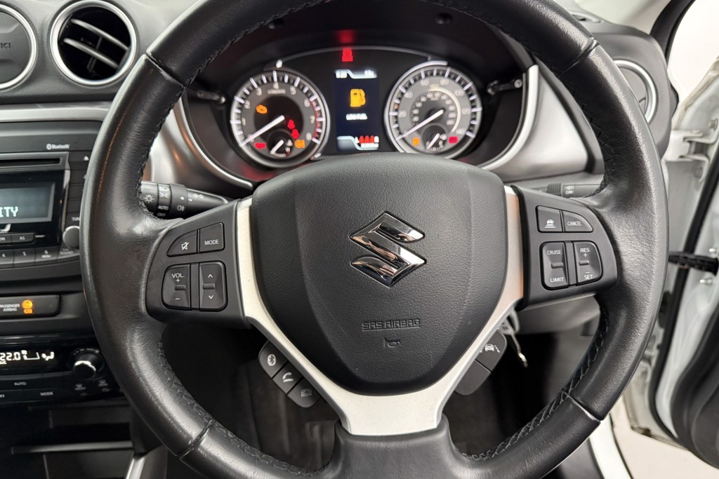Suzuki Vitara SZ4 Manual Petrol SUV - Stock Number (1546703) - 3rd supplementary image