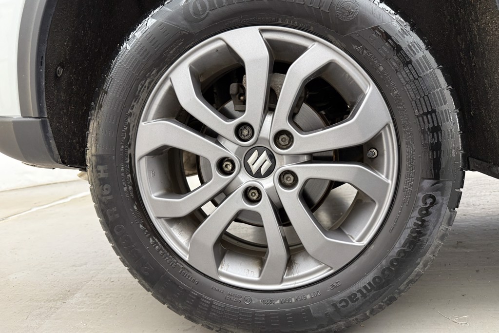 Suzuki Vitara SZ4 Manual Petrol SUV - Stock Number (1546703) - 21st supplementary image