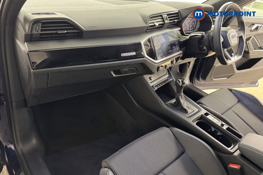 Audi Q3 Black Edition Automatic Petrol SUV - Stock Number (1546807) - 8th supplementary image