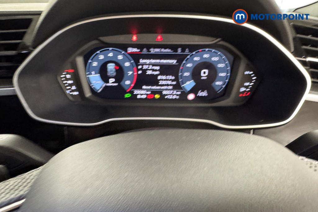 Audi Q3 Black Edition Automatic Petrol SUV - Stock Number (1546807) - 9th supplementary image