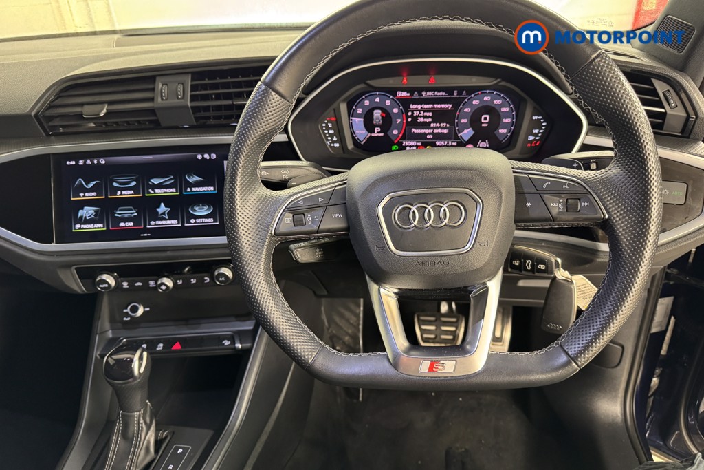 Audi Q3 Black Edition Automatic Petrol SUV - Stock Number (1546807) - 1st supplementary image