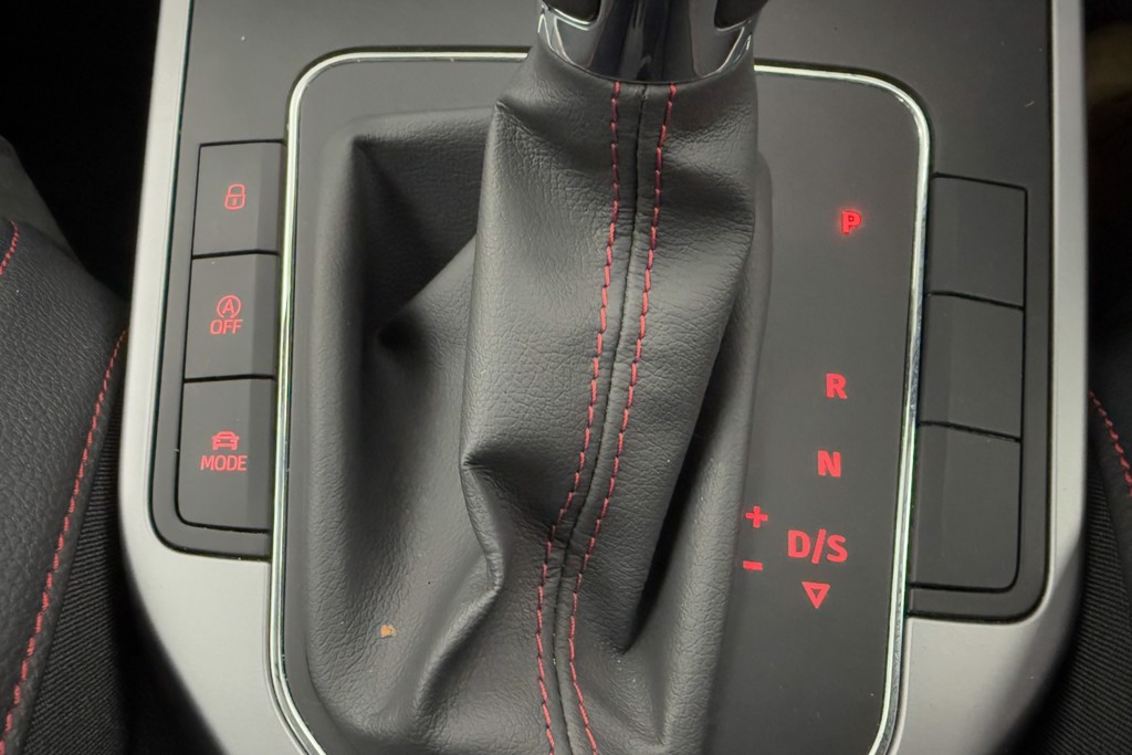 Seat Arona Fr Sport Automatic Petrol SUV - Stock Number (1546960) - 15th supplementary image
