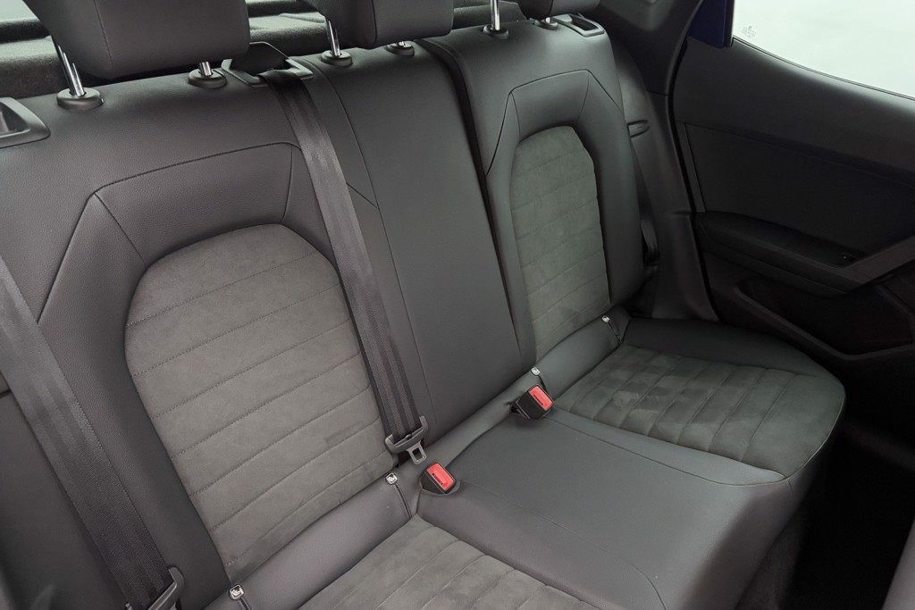 Seat Arona Fr Sport Automatic Petrol SUV - Stock Number (1546960) - 22nd supplementary image