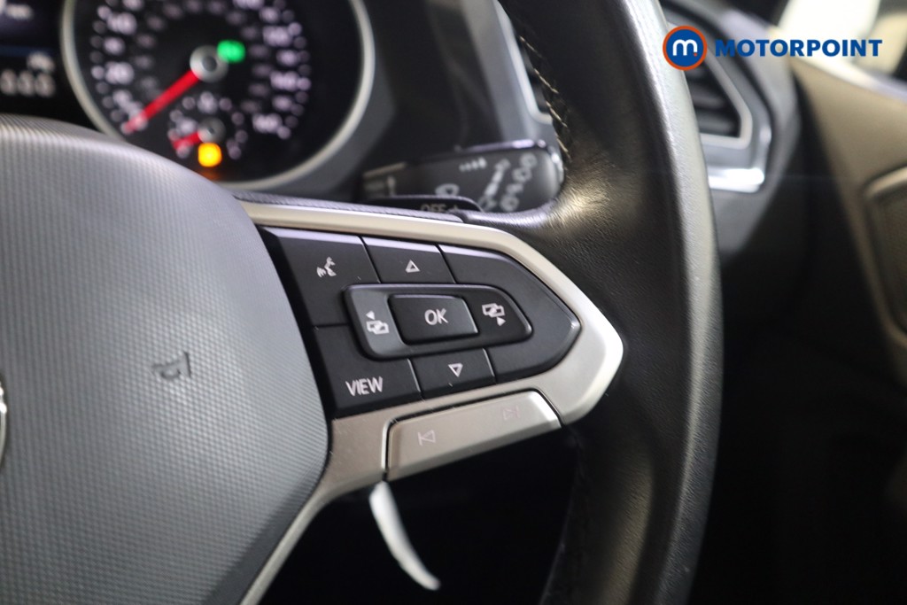 Volkswagen Tiguan Life Automatic Petrol SUV - Stock Number (1547074) - 4th supplementary image