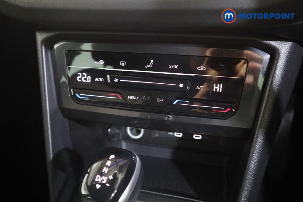 Volkswagen Tiguan Life Automatic Petrol SUV - Stock Number (1547074) - 7th supplementary image