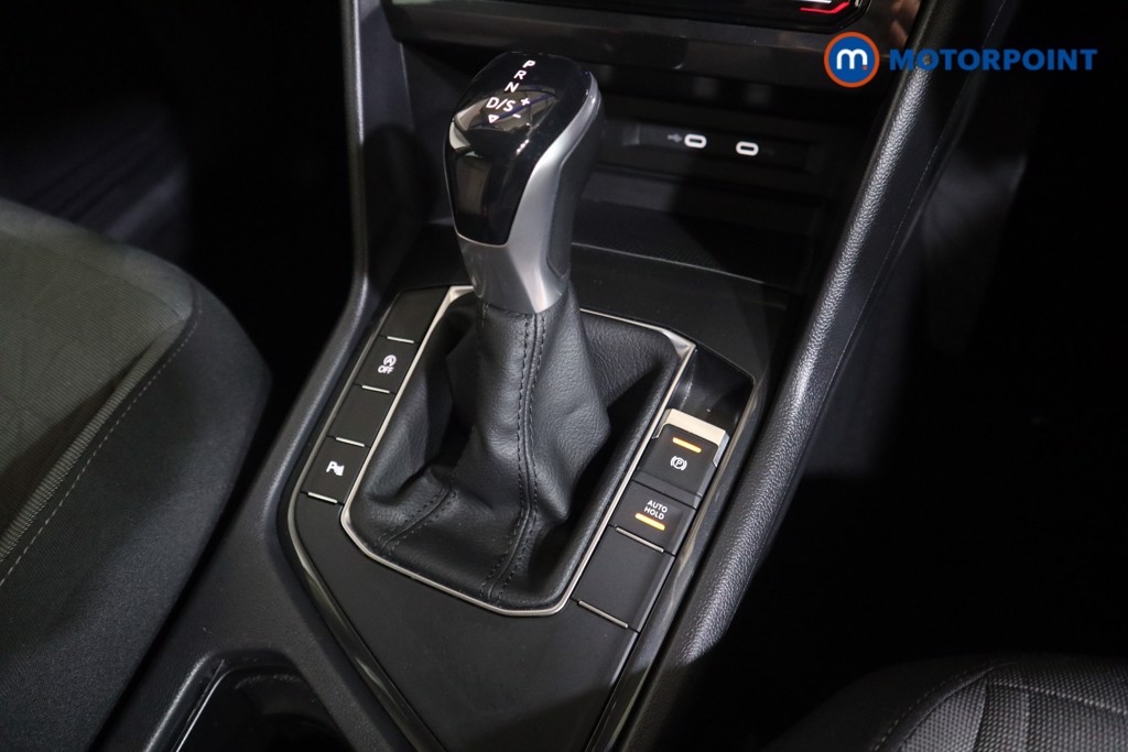 Volkswagen Tiguan Life Automatic Petrol SUV - Stock Number (1547074) - 8th supplementary image