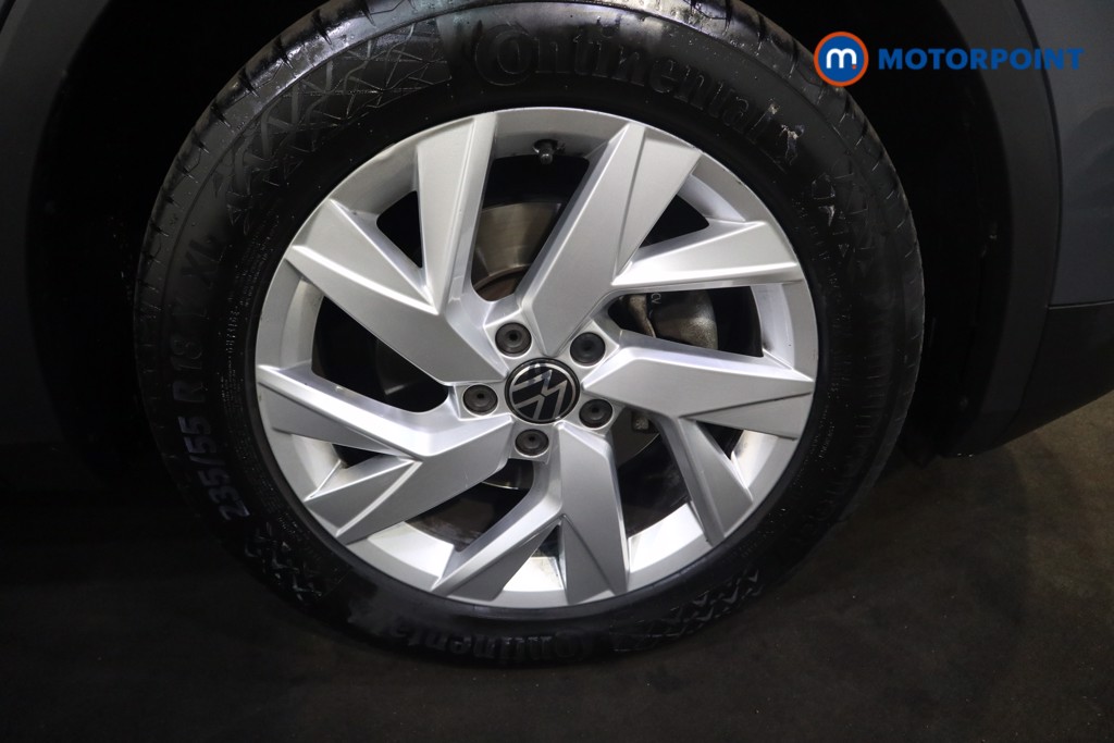 Volkswagen Tiguan Life Automatic Petrol SUV - Stock Number (1547074) - 16th supplementary image