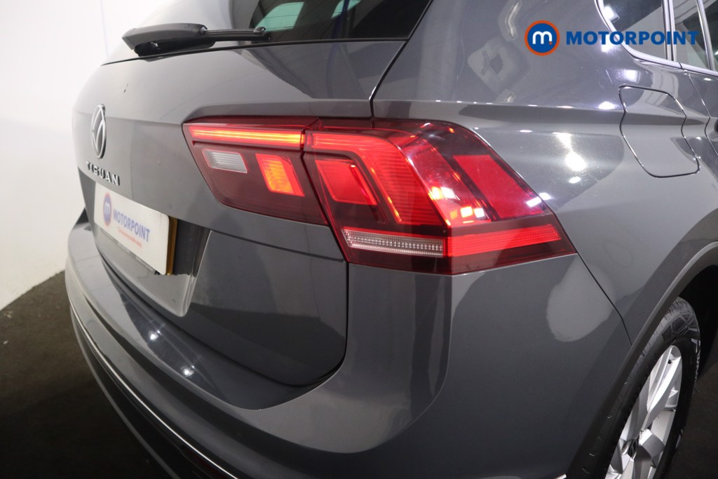 Volkswagen Tiguan Life Automatic Petrol SUV - Stock Number (1547074) - 21st supplementary image