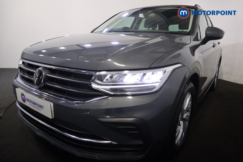 Volkswagen Tiguan Life Automatic Petrol SUV - Stock Number (1547074) - 24th supplementary image