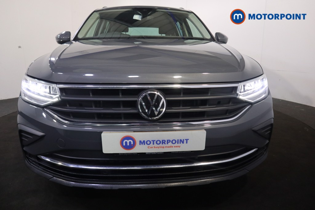 Volkswagen Tiguan Life Automatic Petrol SUV - Stock Number (1547074) - 25th supplementary image