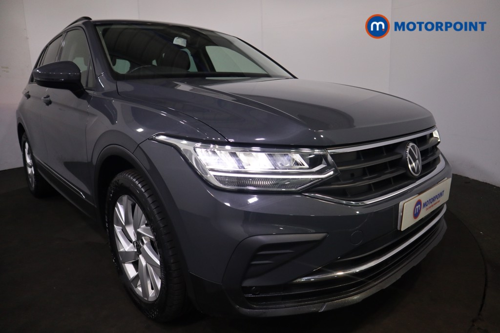 Volkswagen Tiguan Life Automatic Petrol SUV - Stock Number (1547074) - 26th supplementary image