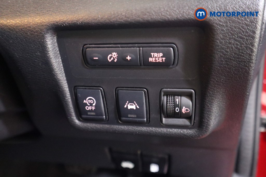 Nissan Micra Acenta Automatic Petrol Hatchback - Stock Number (1547126) - 9th supplementary image