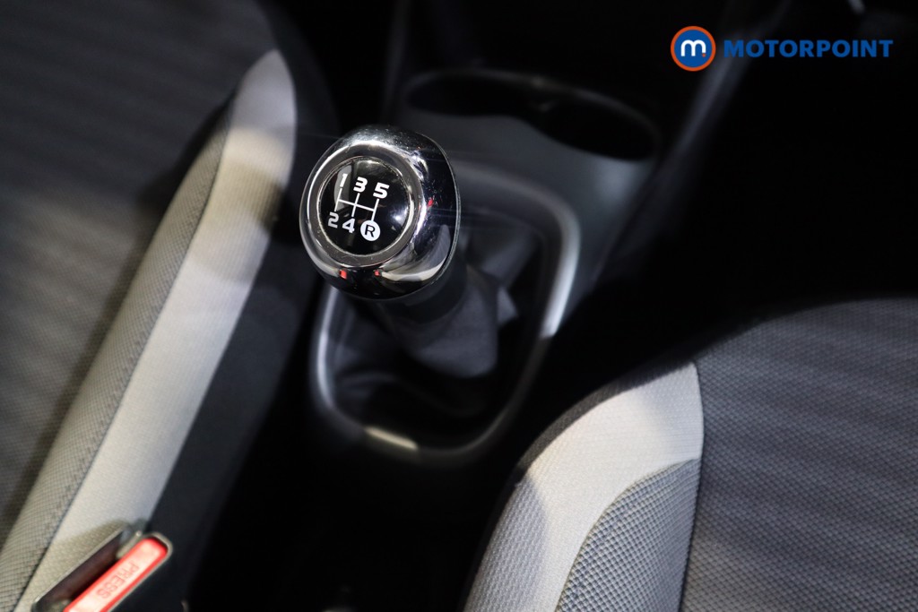 Toyota Aygo X-Play Manual Petrol Hatchback - Stock Number (1547181) - 8th supplementary image