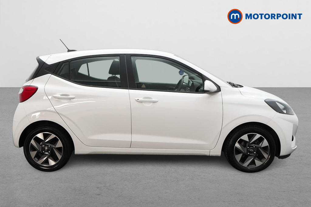 Hyundai I10 Advance Automatic Petrol Hatchback - Stock Number (1547291) - Drivers side