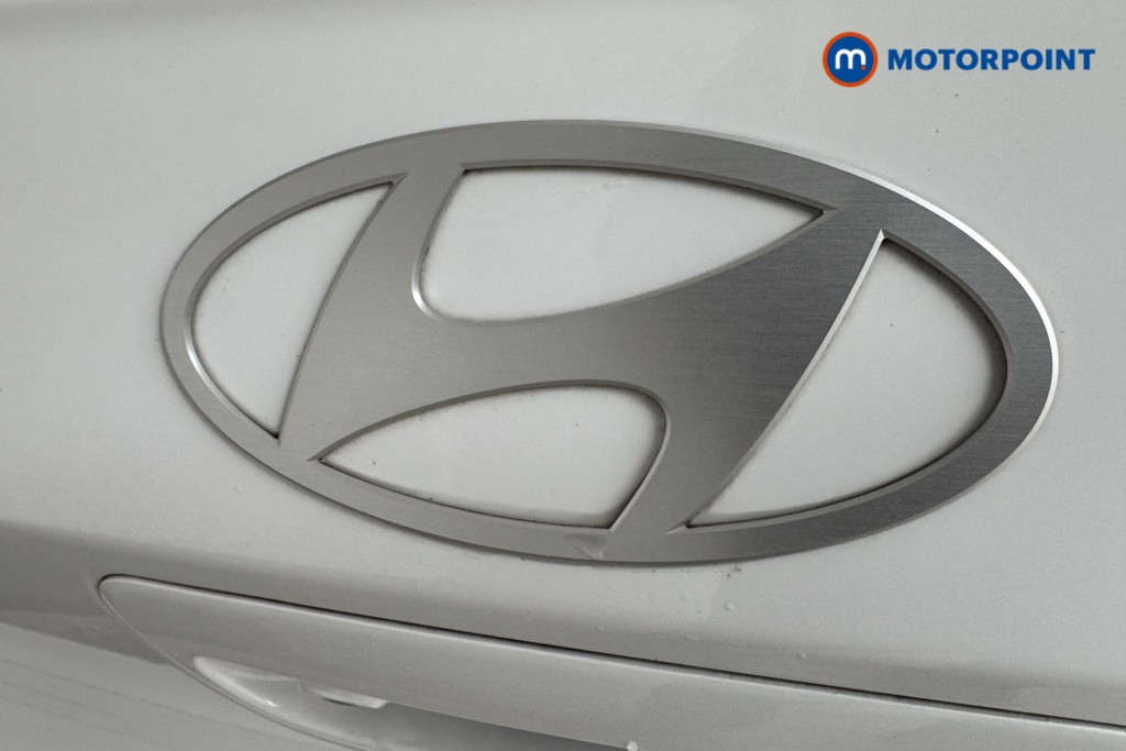 Hyundai I10 Premium Automatic Petrol Hatchback - Stock Number (1547304) - 21st supplementary image
