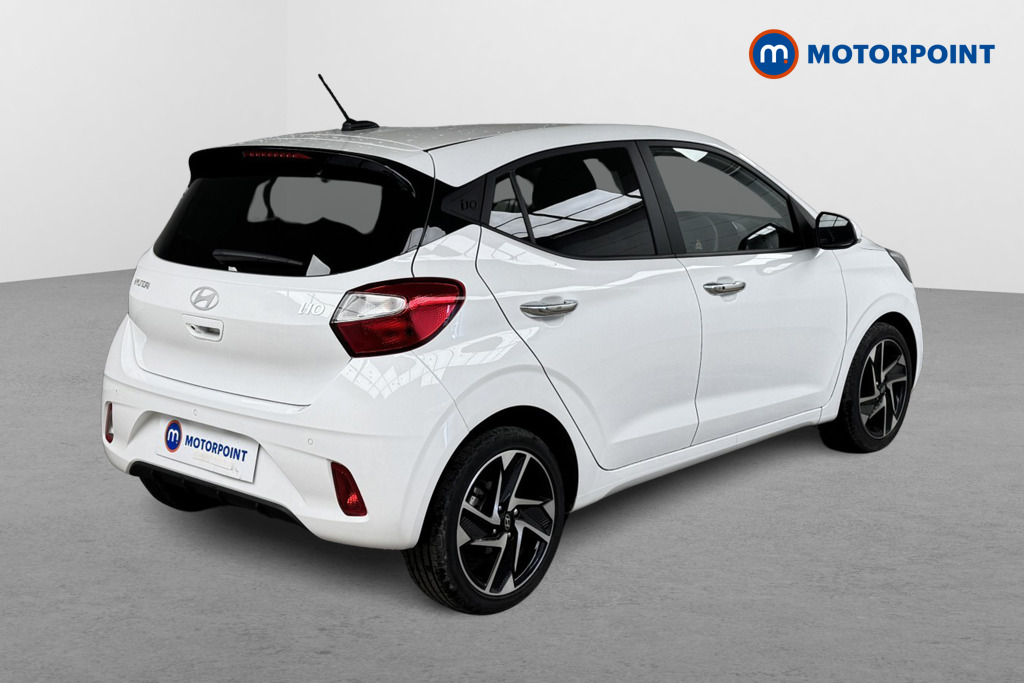Hyundai I10 Premium Automatic Petrol Hatchback - Stock Number (1547304) - Drivers side rear corner