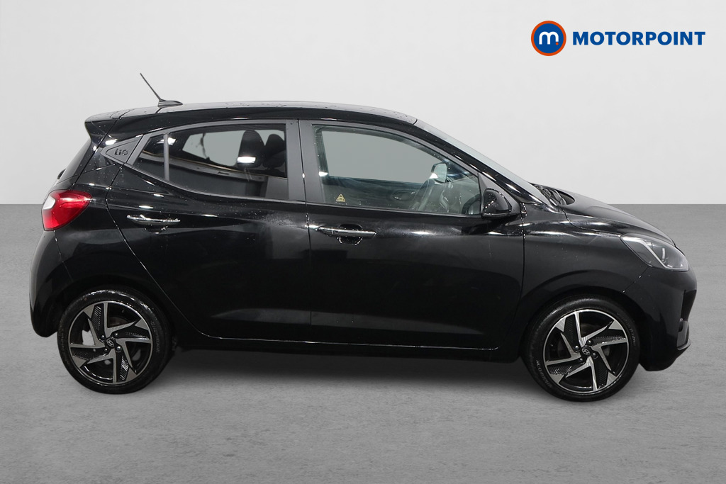 Hyundai I10 Premium Automatic Petrol Hatchback - Stock Number (1547317) - Drivers side