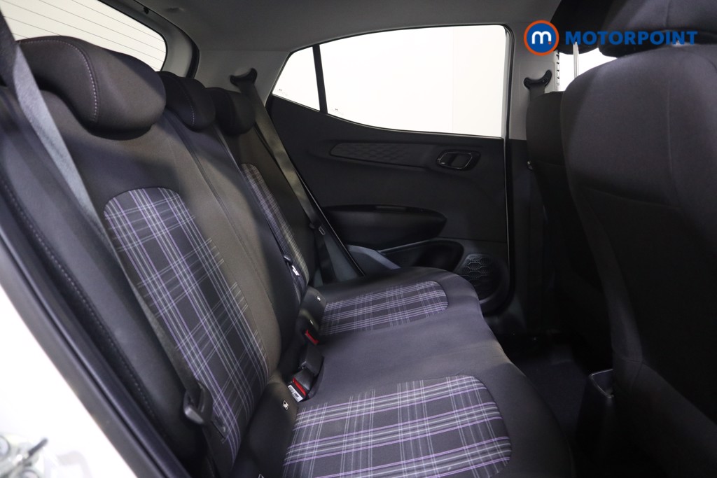 Hyundai I10 Premium Automatic Petrol Hatchback - Stock Number (1547322) - 11th supplementary image
