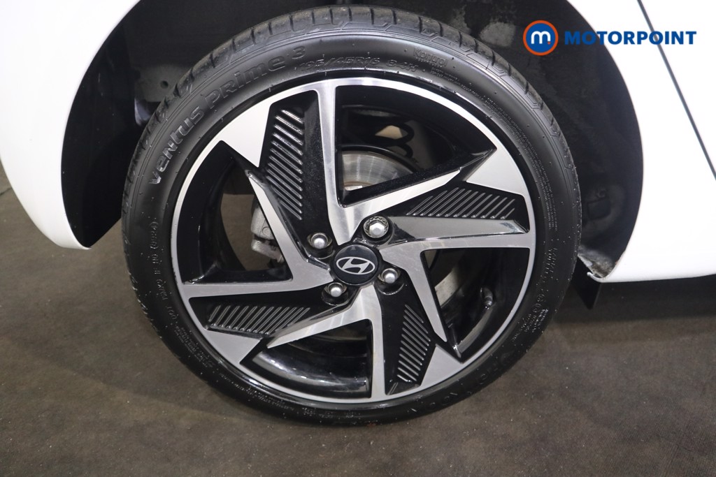 Hyundai I10 Premium Automatic Petrol Hatchback - Stock Number (1547322) - 13th supplementary image