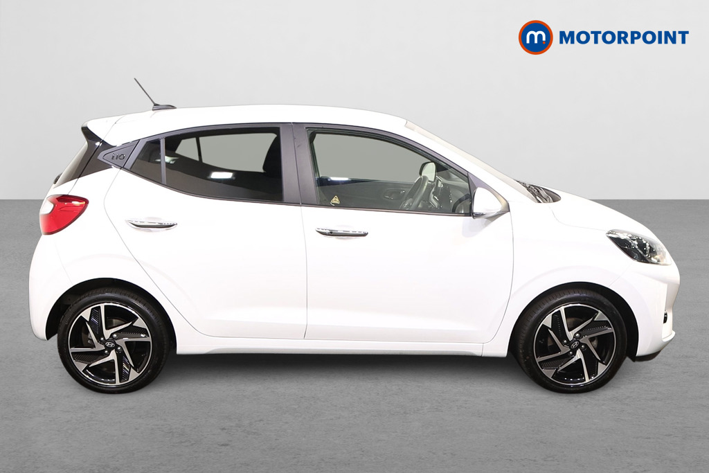 Hyundai I10 Premium Automatic Petrol Hatchback - Stock Number (1547322) - Drivers side