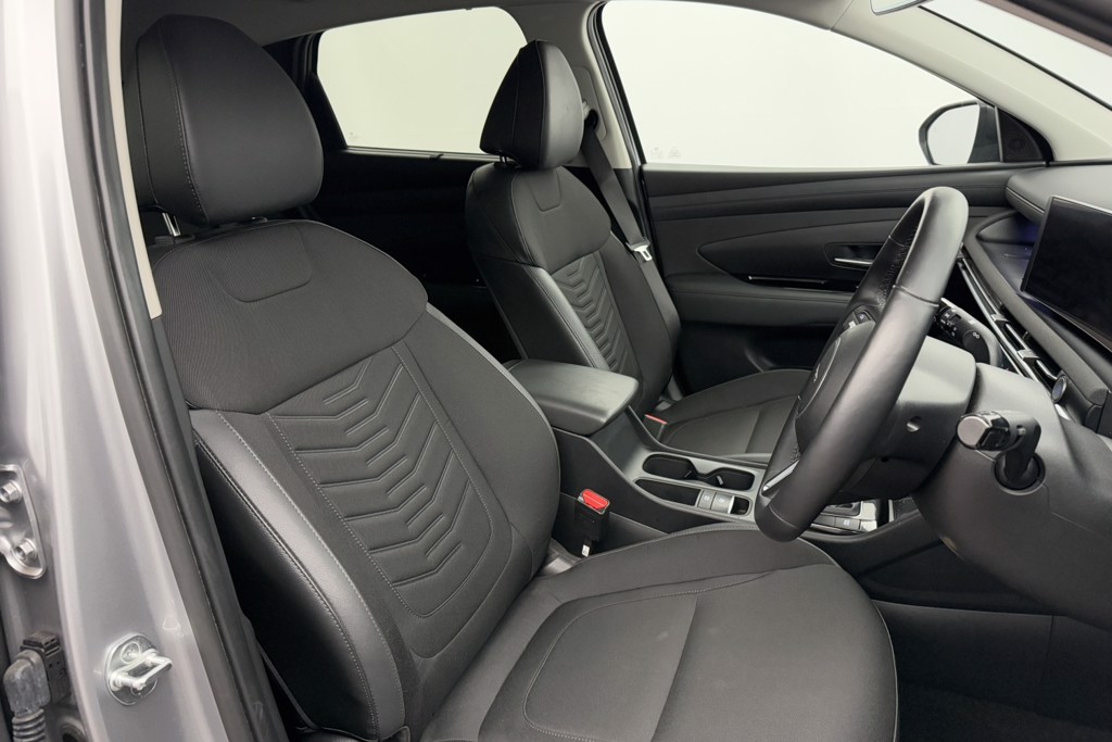 Hyundai Tucson Premium Manual Petrol SUV - Stock Number (1547469) - 21st supplementary image