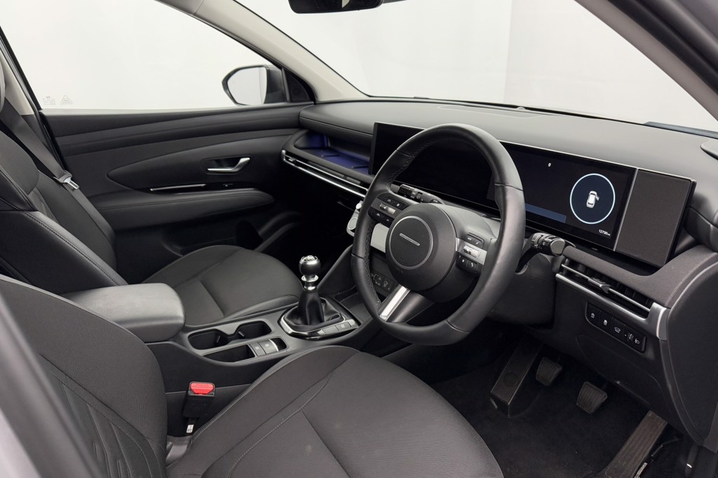 Hyundai Tucson Premium Manual Petrol SUV - Stock Number (1547469) - 1st supplementary image