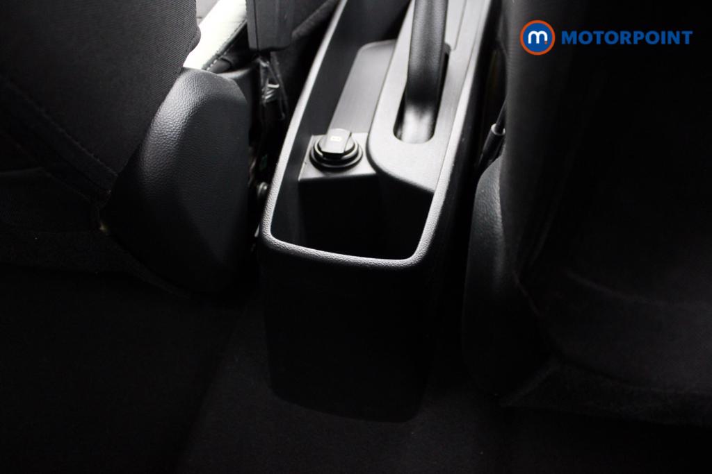 Hyundai I10 Advance Automatic Petrol Hatchback - Stock Number (1547576) - 20th supplementary image