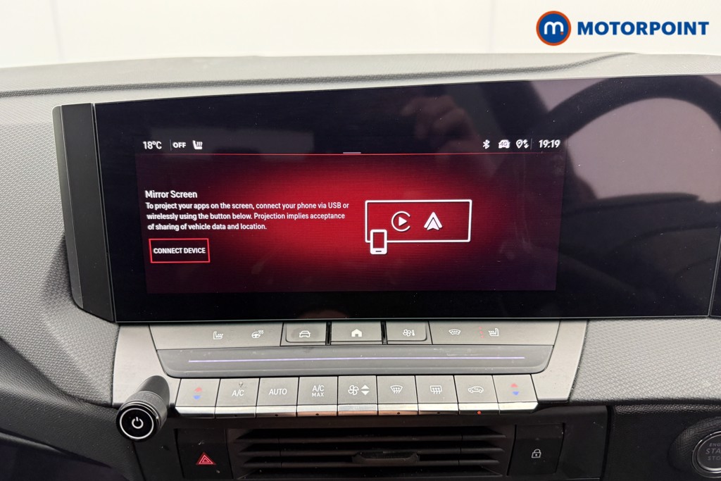 Vauxhall Astra Ultimate Manual Petrol Hatchback - Stock Number (1547774) - 9th supplementary image