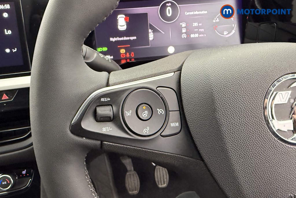 Vauxhall Grandland Ultimate Manual Petrol SUV - Stock Number (1547887) - 13th supplementary image